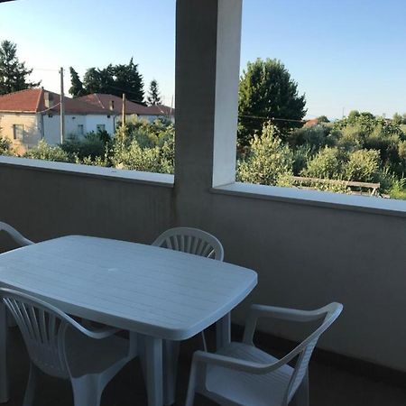 B&B Tra Gli Ulivi Rocca San Giovanni Bagian luar foto