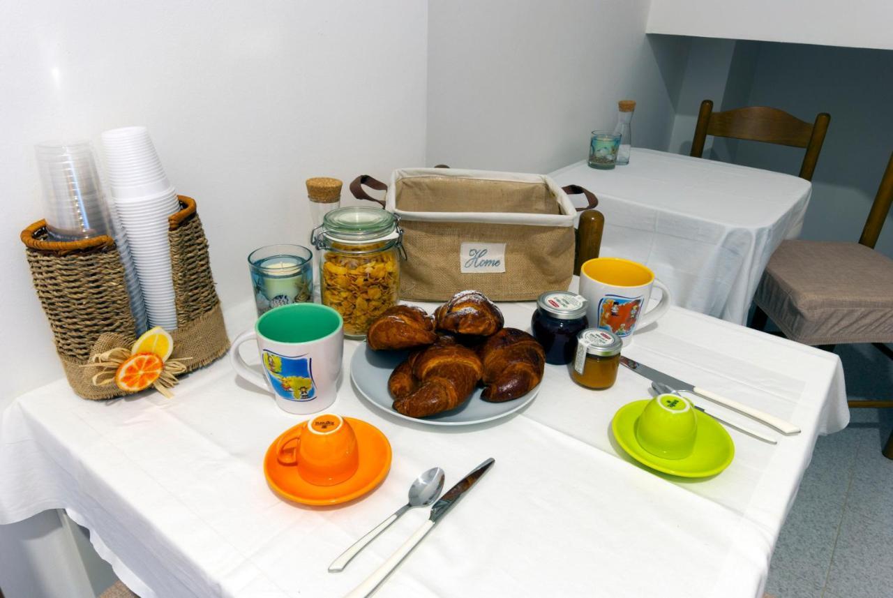 B&B Tra Gli Ulivi Rocca San Giovanni Bagian luar foto